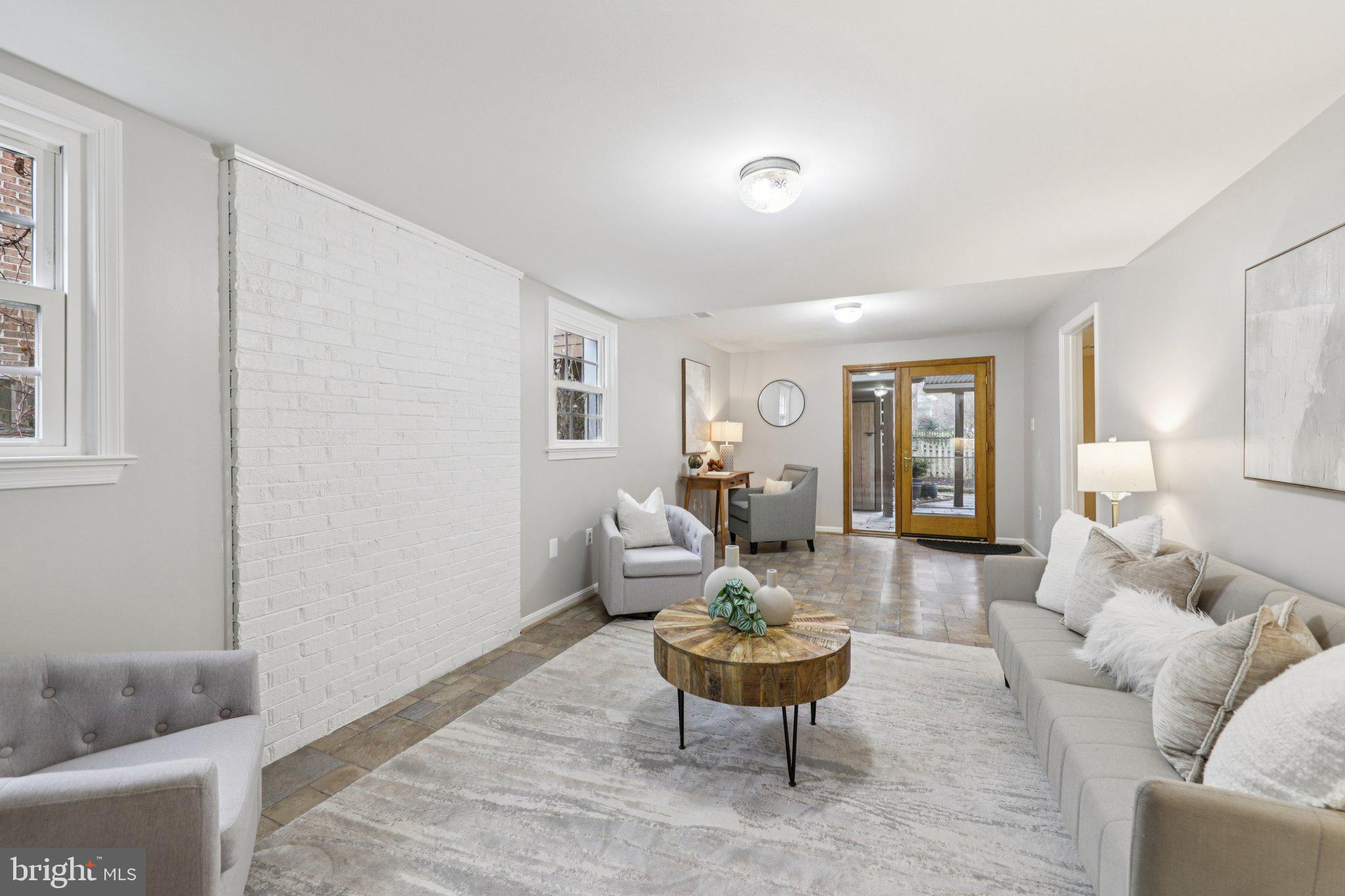 BAILIWICK - Residential