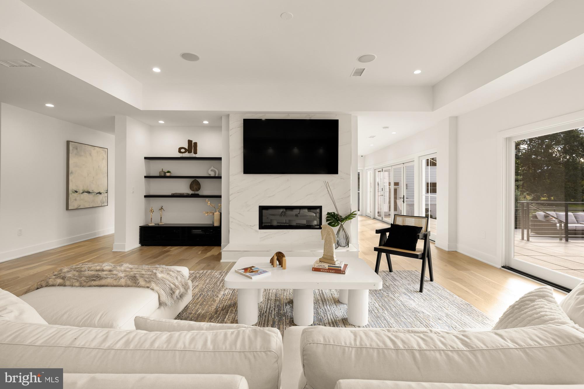 TRAVILAH MEADOWS - Residential