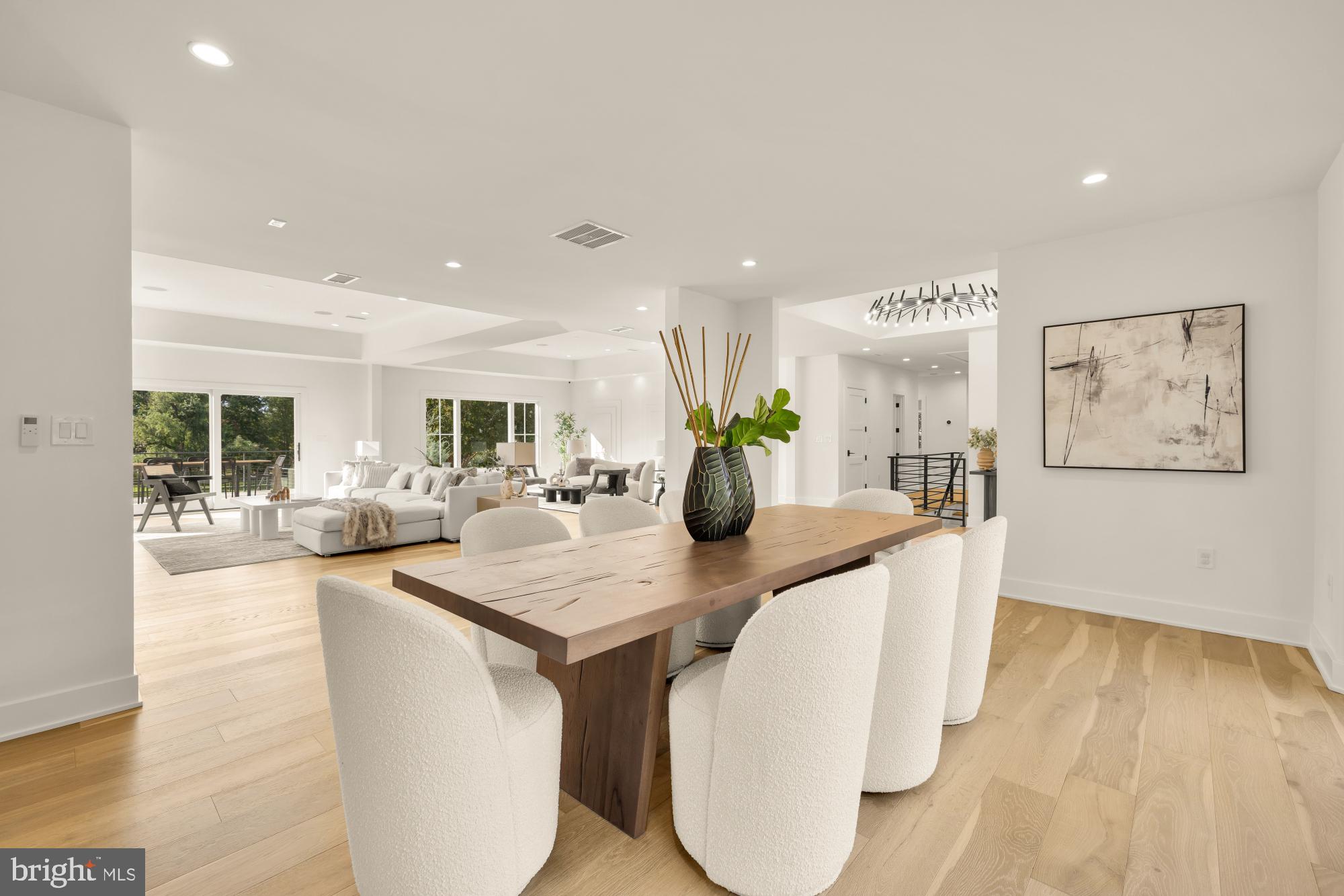 TRAVILAH MEADOWS - Residential