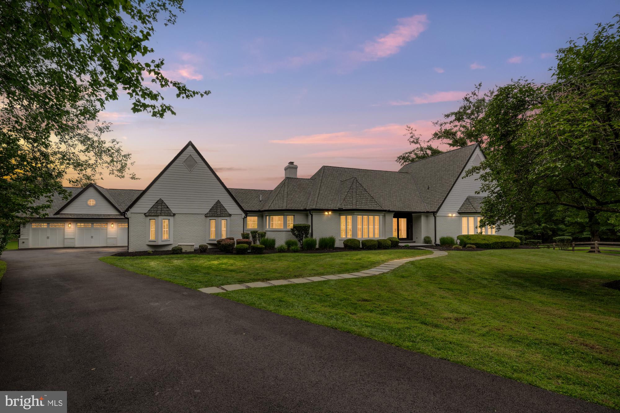 TRAVILAH MEADOWS - Residential