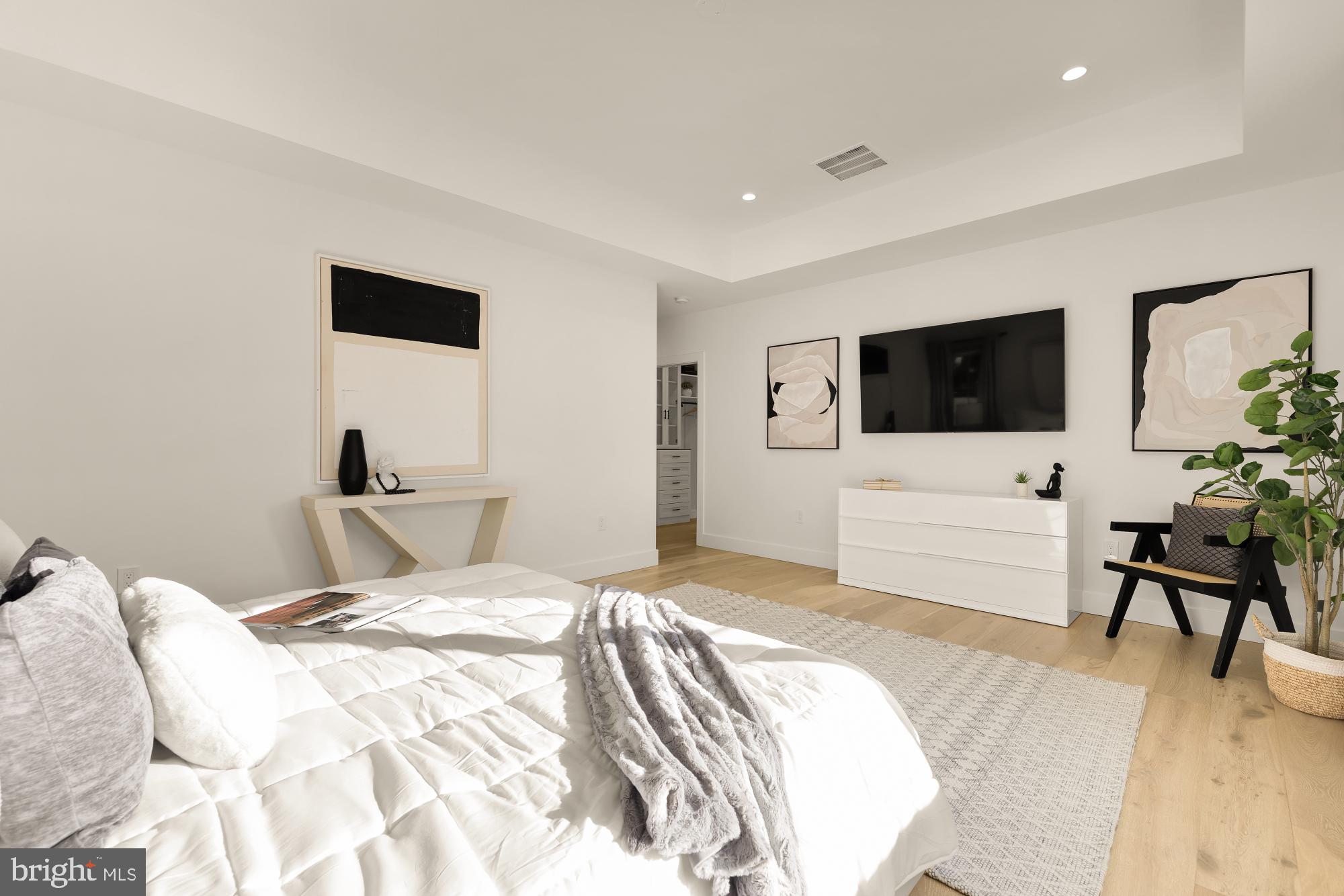 TRAVILAH MEADOWS - Residential