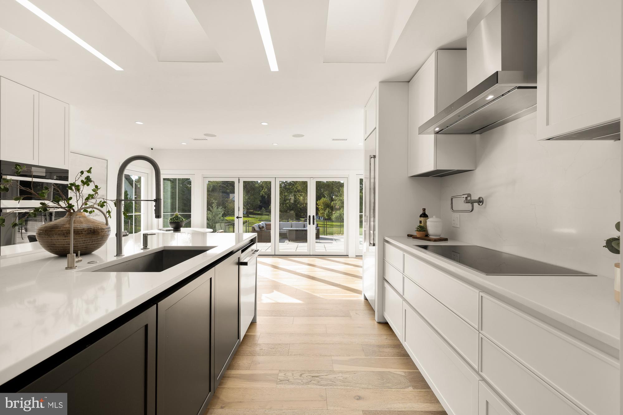 TRAVILAH MEADOWS - Residential