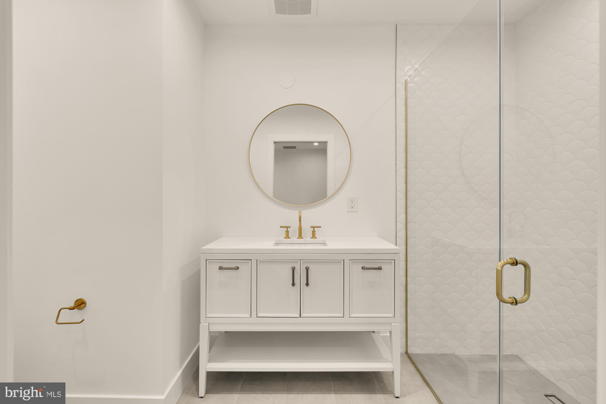 TRAVILAH MEADOWS - Residential