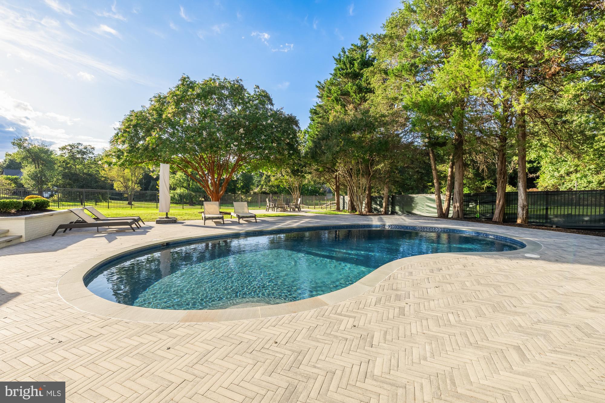 TRAVILAH MEADOWS - Residential