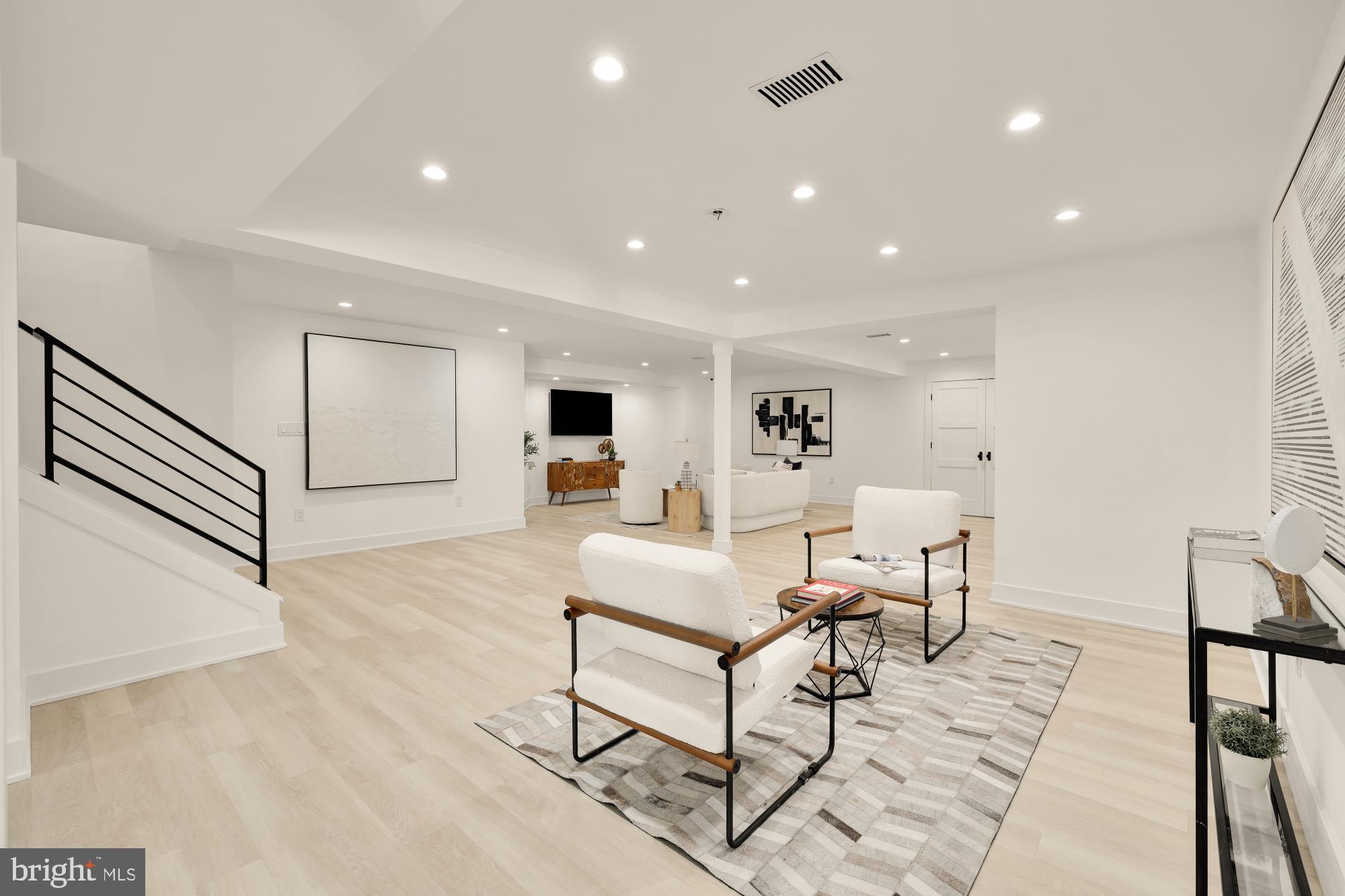 TRAVILAH MEADOWS - Residential