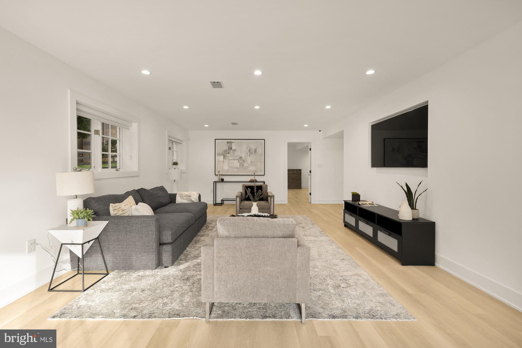 TRAVILAH MEADOWS - Residential