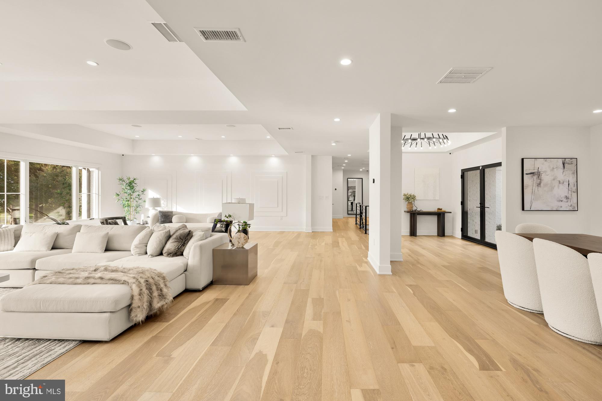 TRAVILAH MEADOWS - Residential