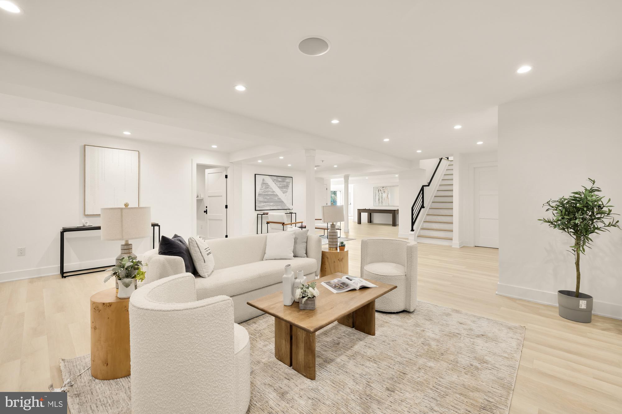 TRAVILAH MEADOWS - Residential