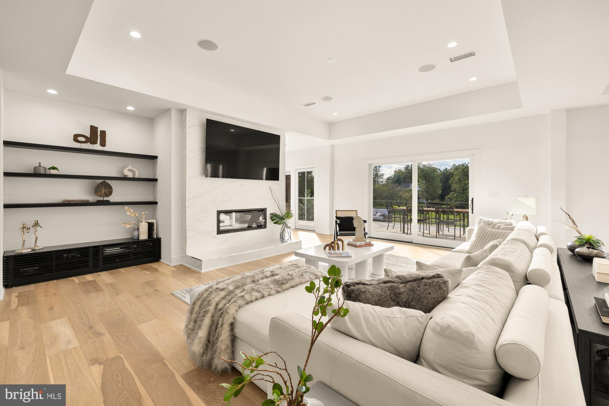 TRAVILAH MEADOWS - Residential