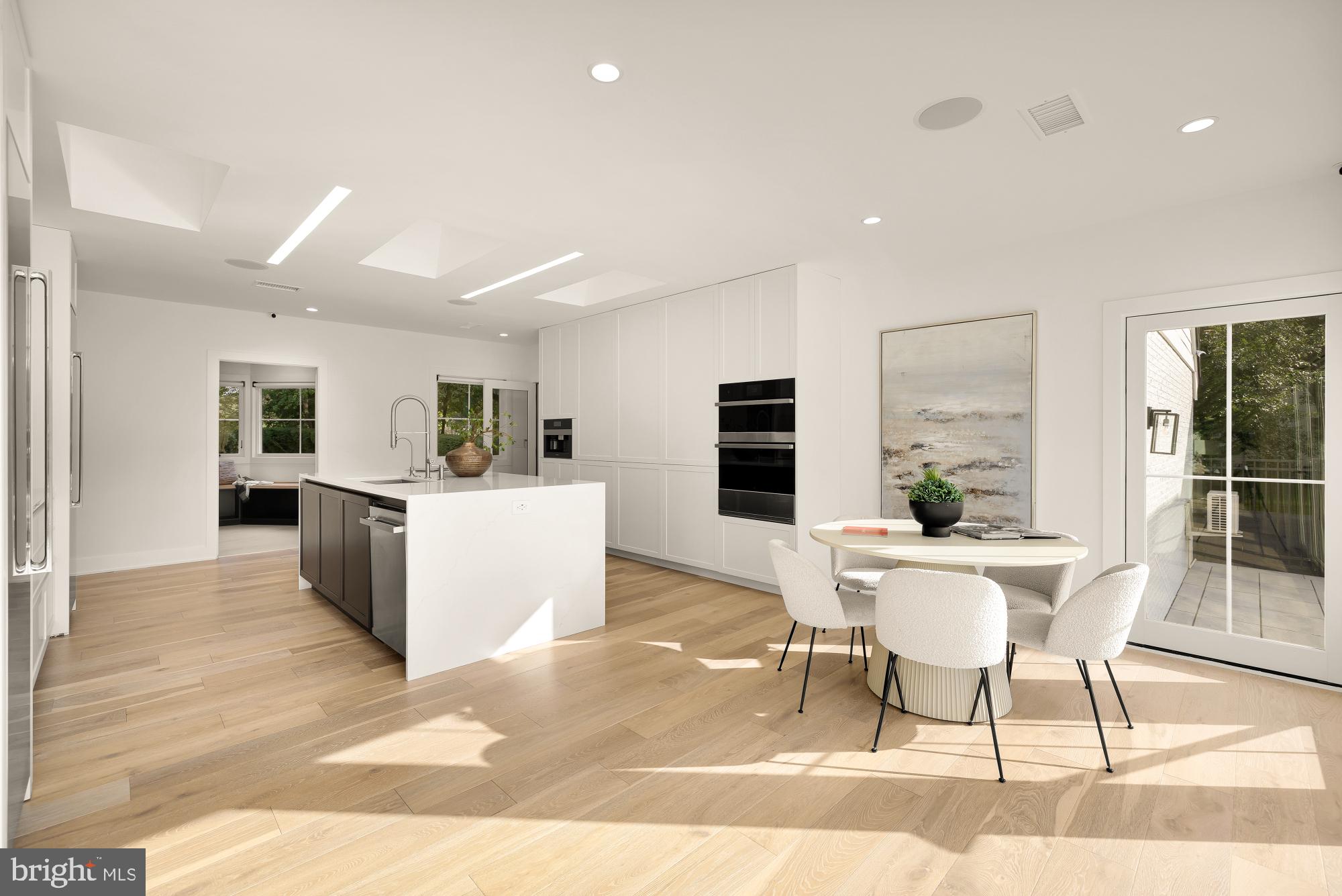 TRAVILAH MEADOWS - Residential