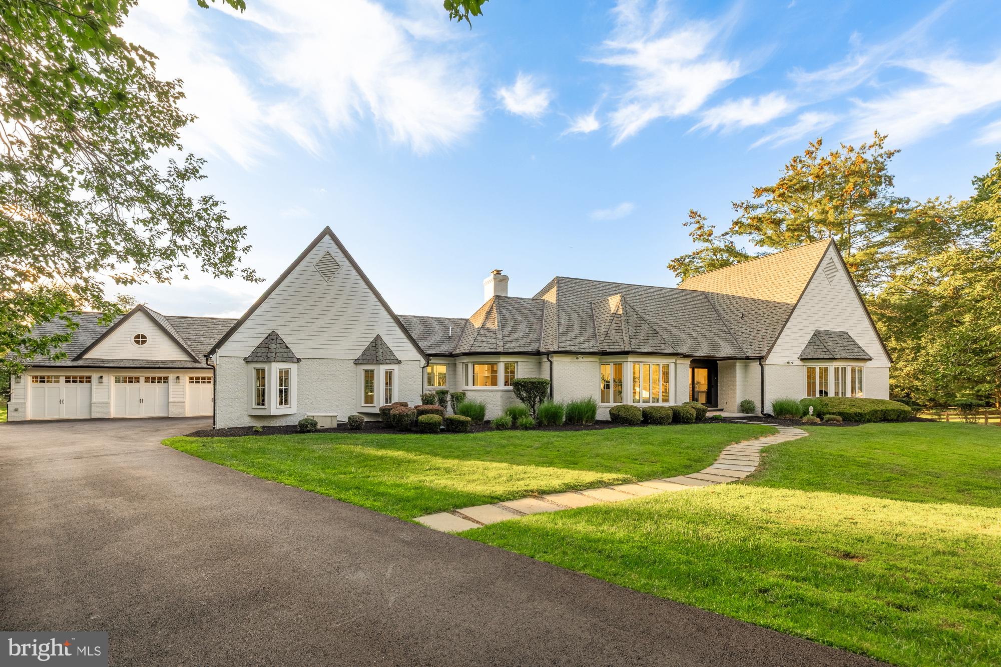 TRAVILAH MEADOWS - Residential