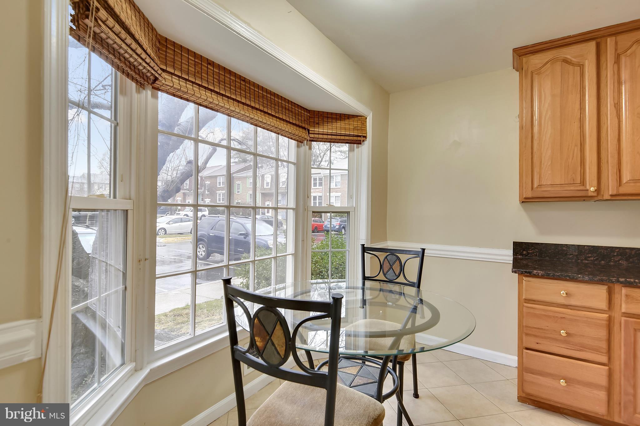 SHADY GROVE VILLAGE - Residential Lease