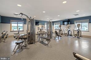 SPRING OAK - Residential