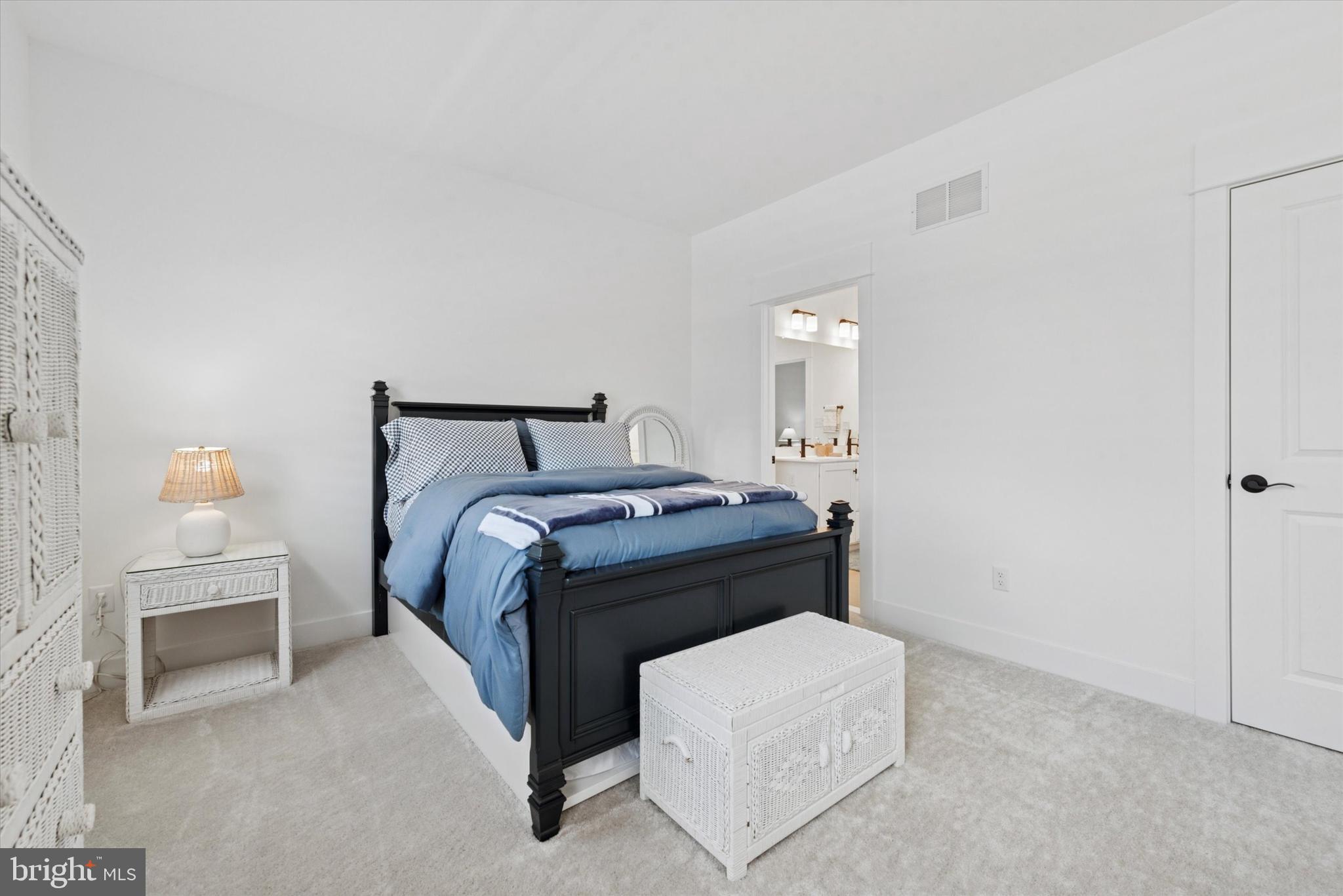 SPRING OAK - Residential