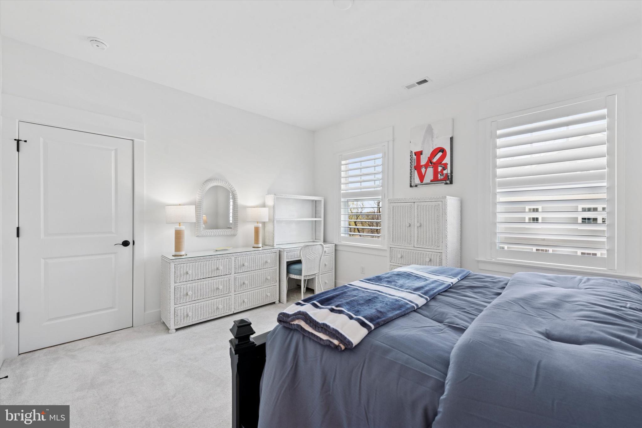 SPRING OAK - Residential