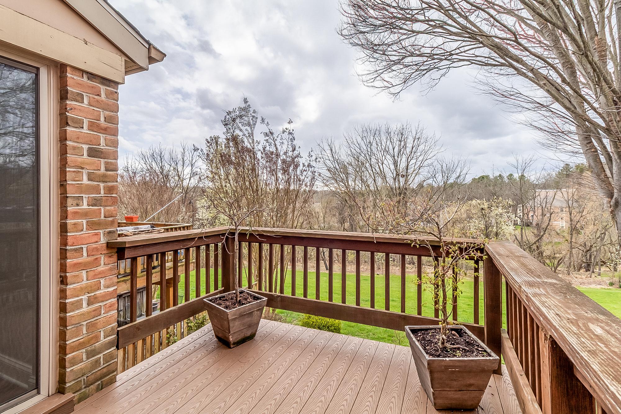 LOVETON FARMS - Residential