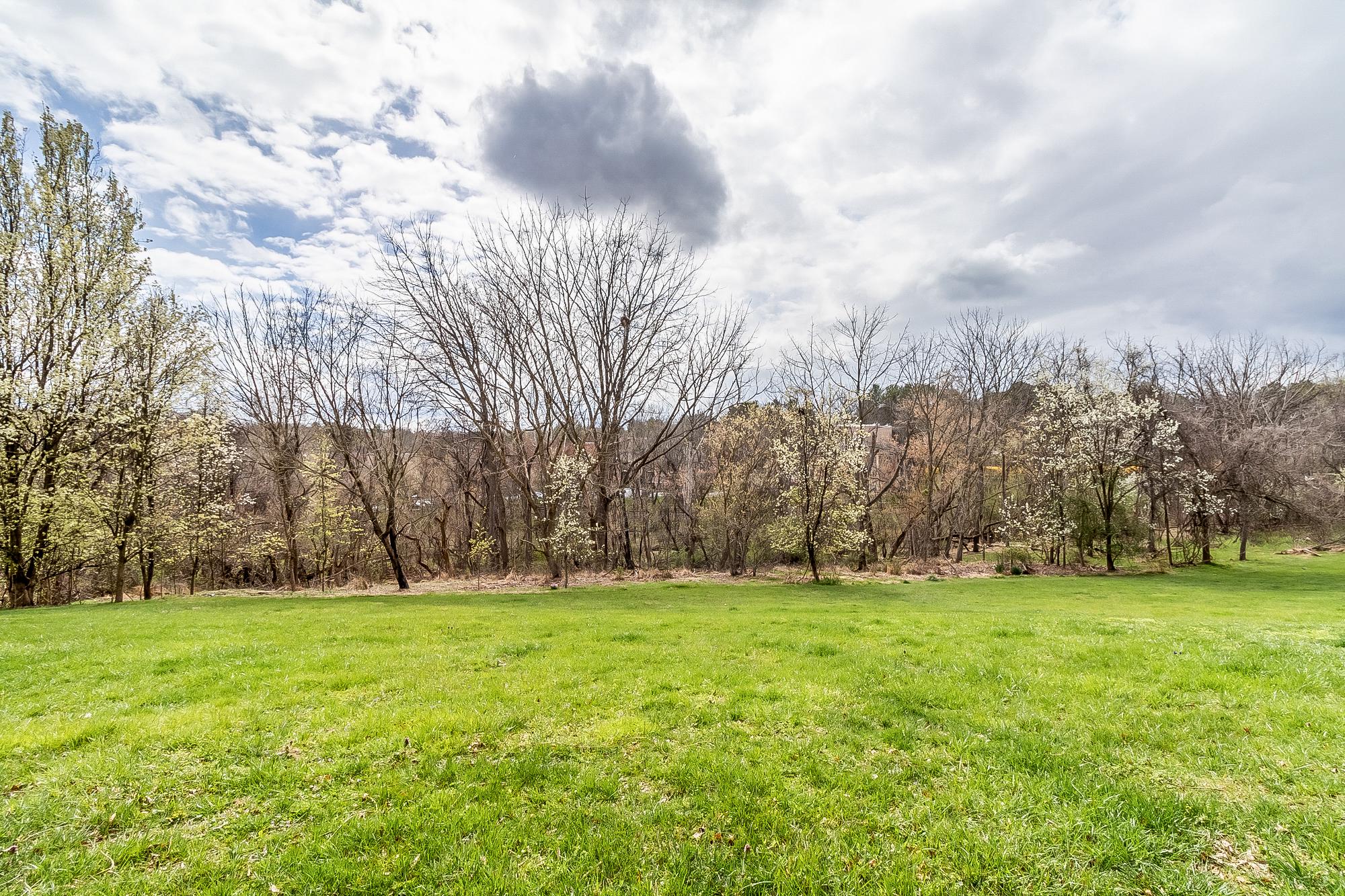 LOVETON FARMS - Residential