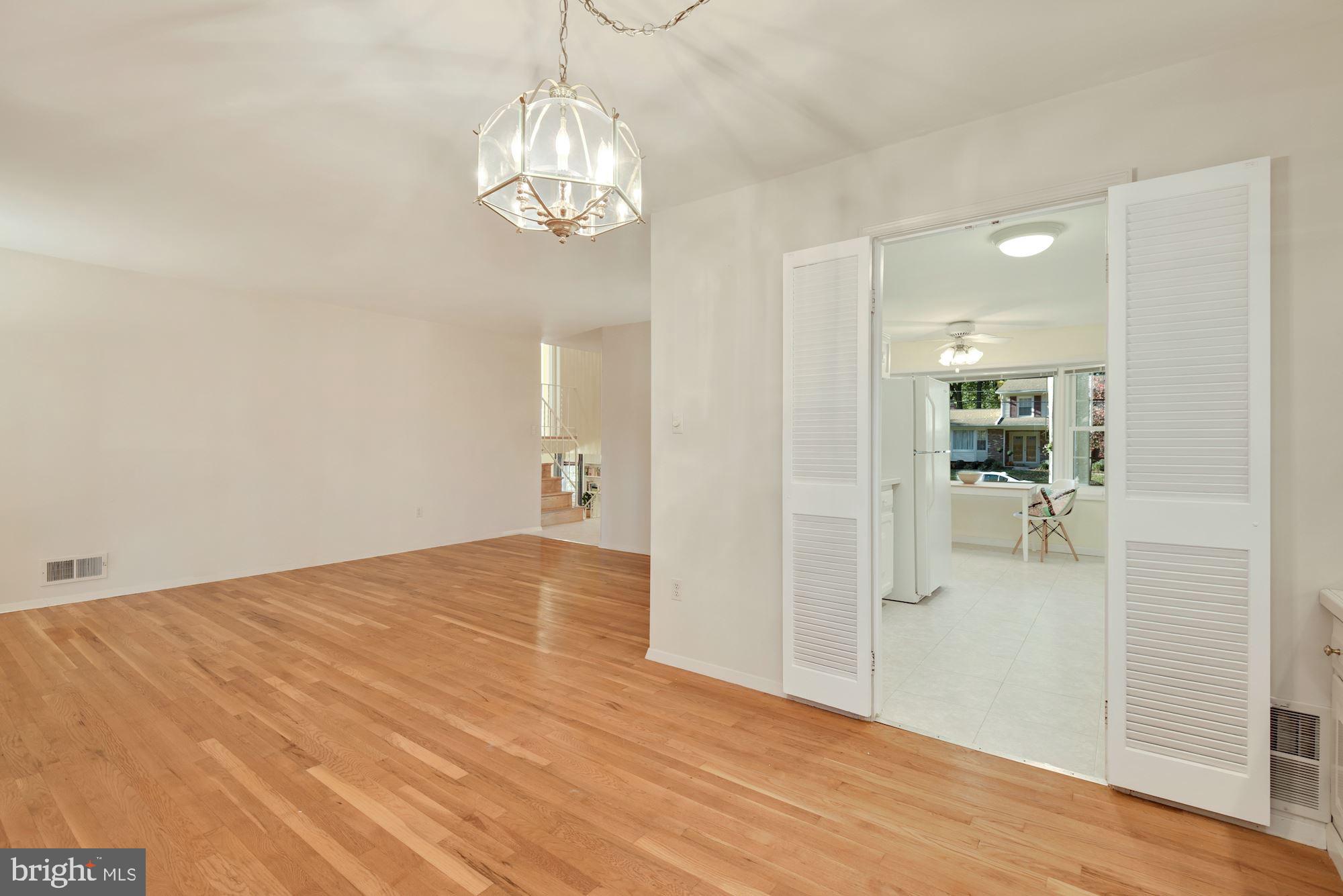 BEL PRE WOODS - Residential