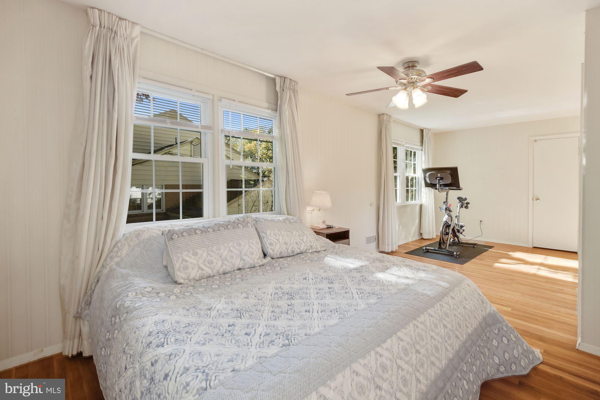 BEL PRE WOODS - Residential