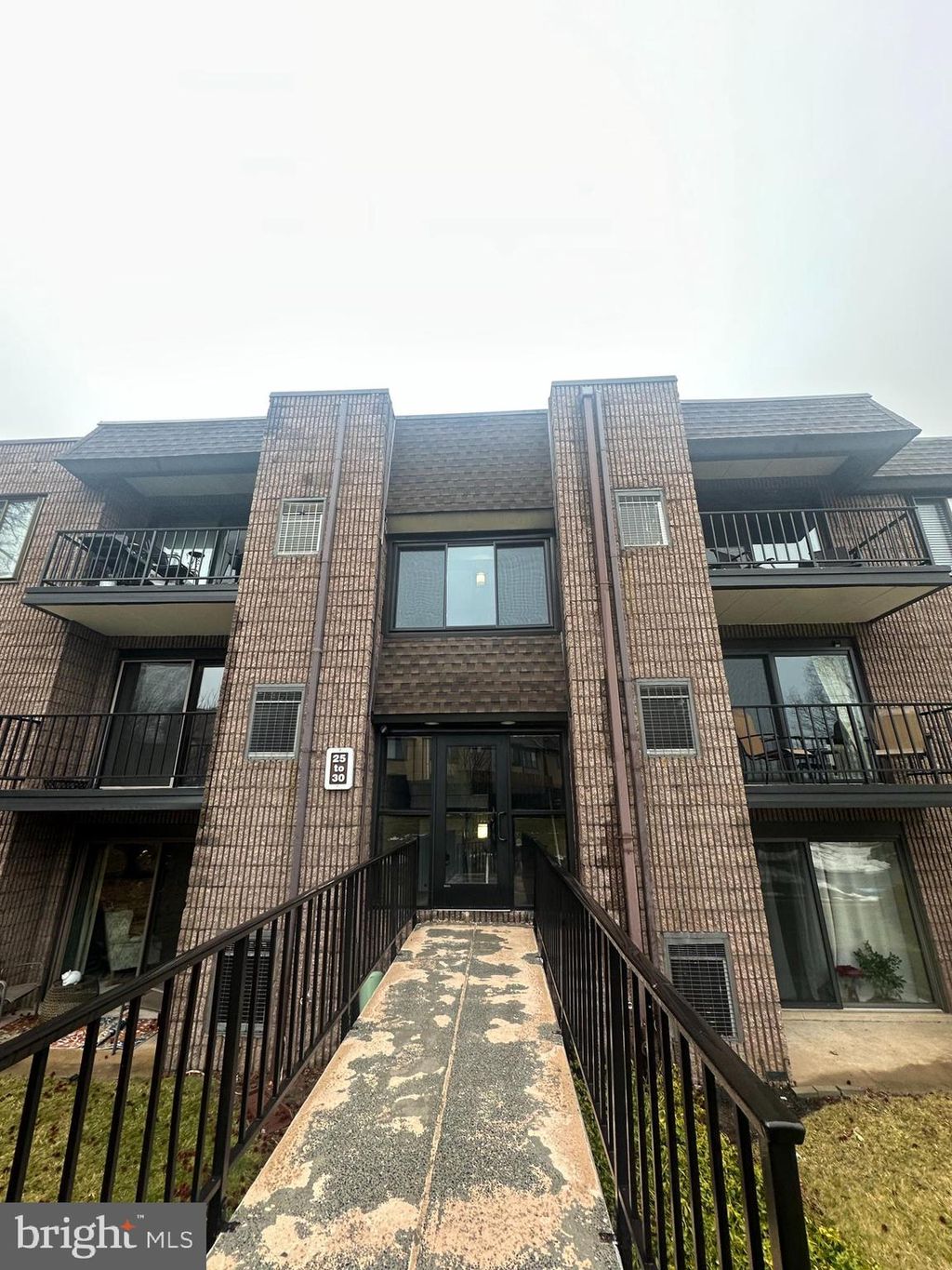 Photo of 27 Oakridge Drive #SECOND FLOOR, LANGHORNE, PA 19047 (MLS # PABU2114366)