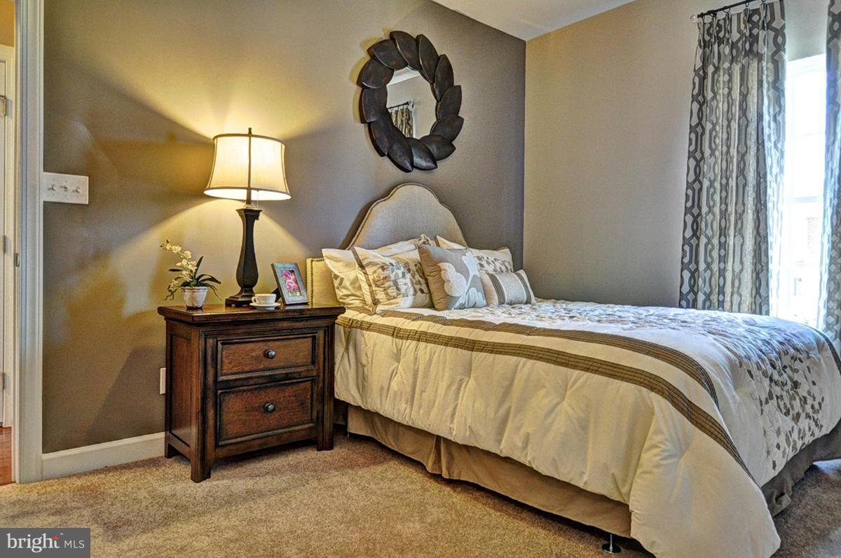 TWO RIVERS - Residential