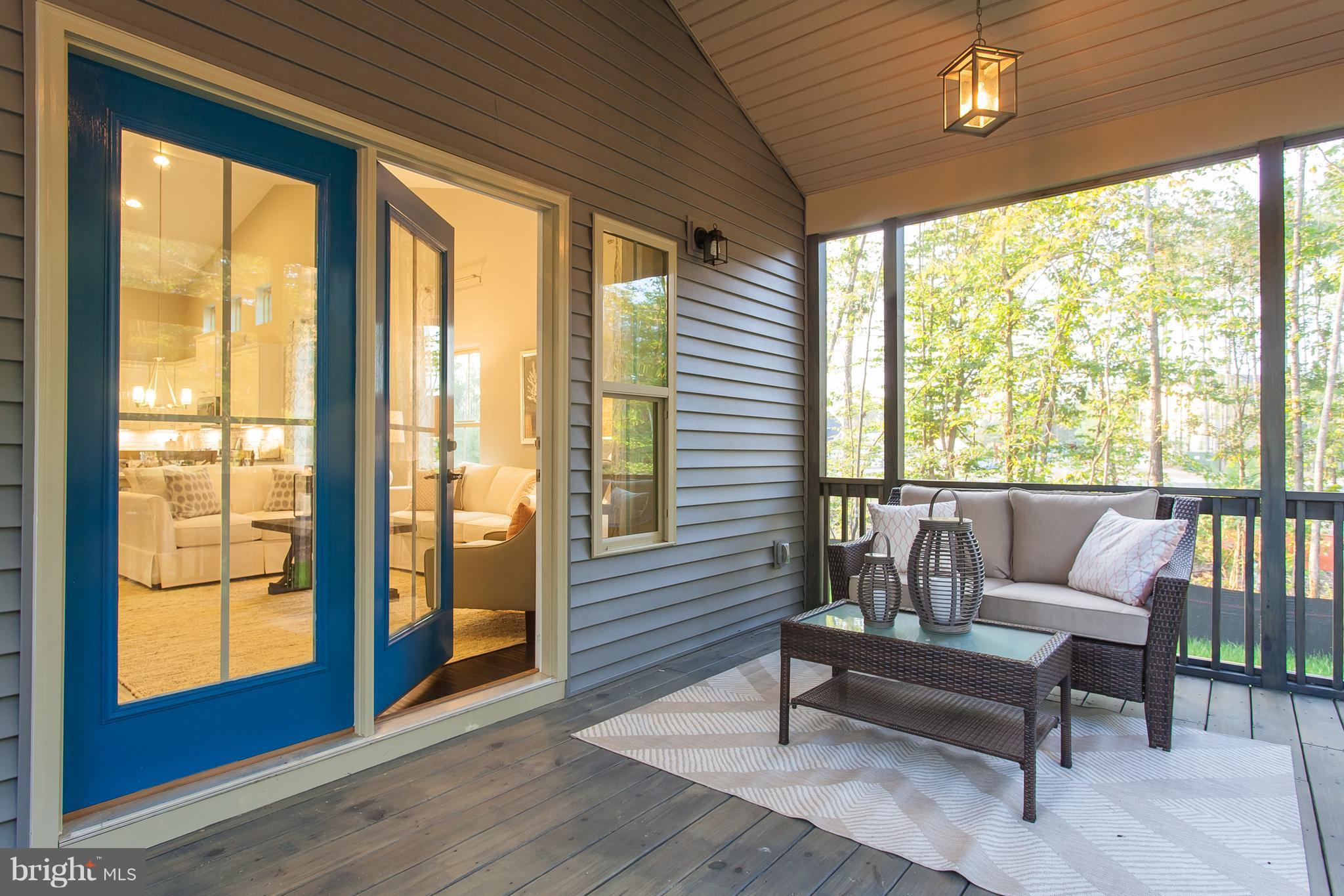 TWO RIVERS - Residential