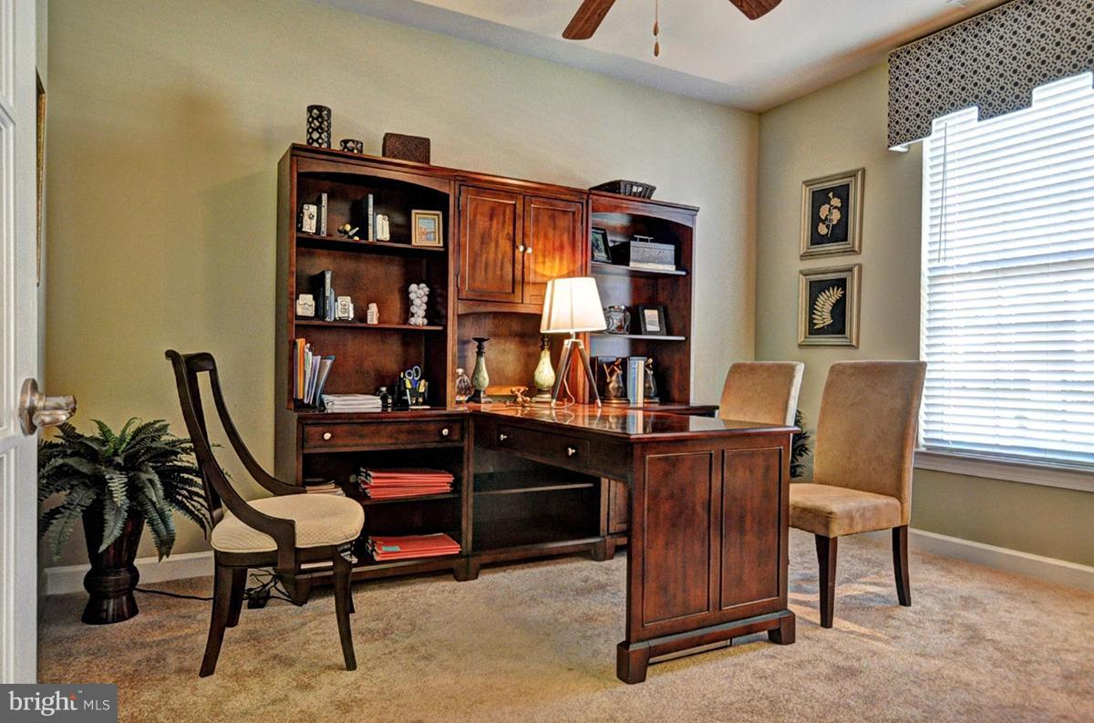 TWO RIVERS - Residential