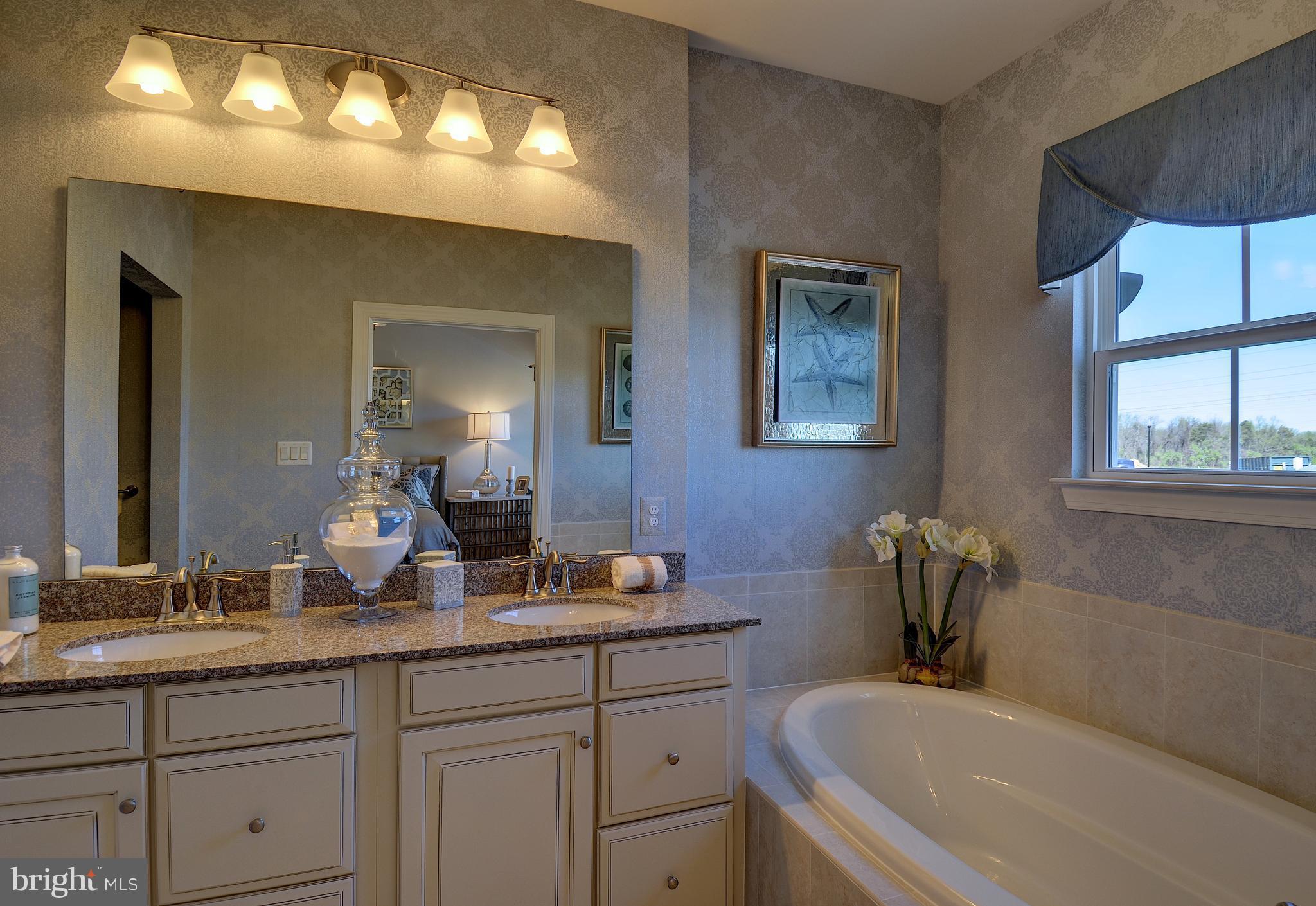 TWO RIVERS - Residential