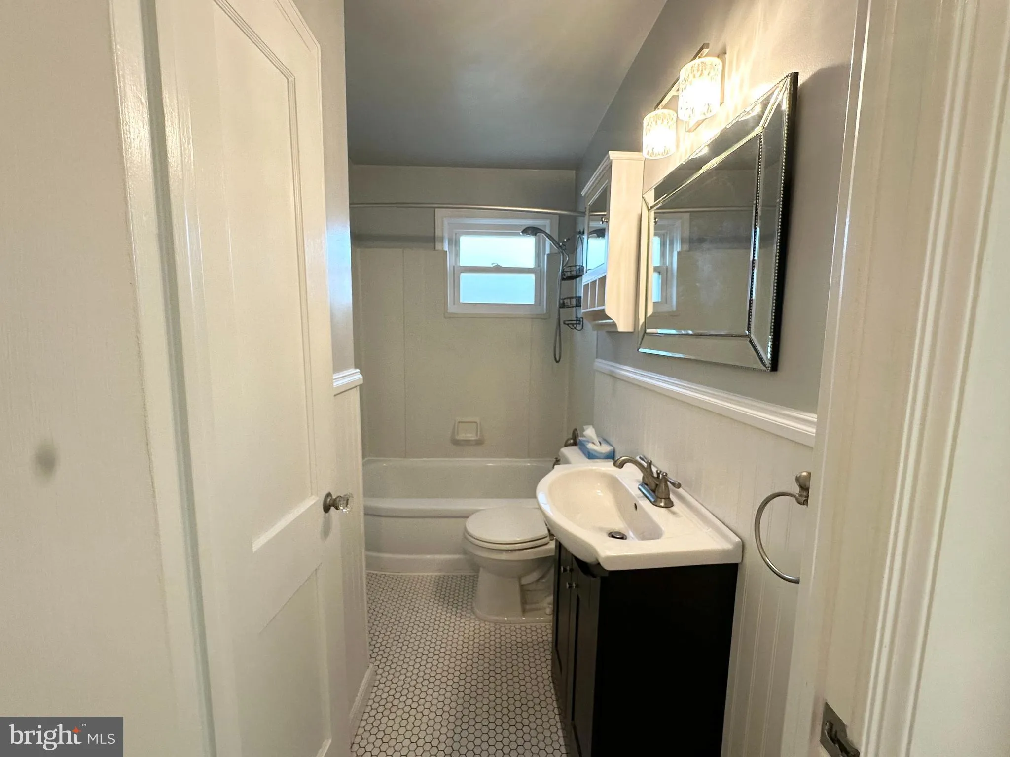 Baltimore, Maryland 21224, United States, 2 Bedrooms Bedrooms, ,1 BathroomBathrooms,Residential,Active,34029