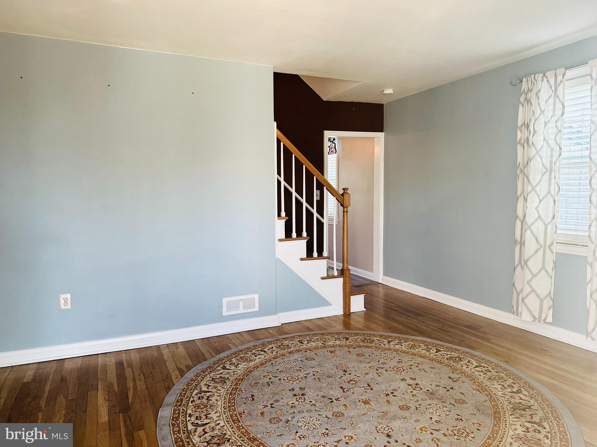 DUNDALK - Residential Lease