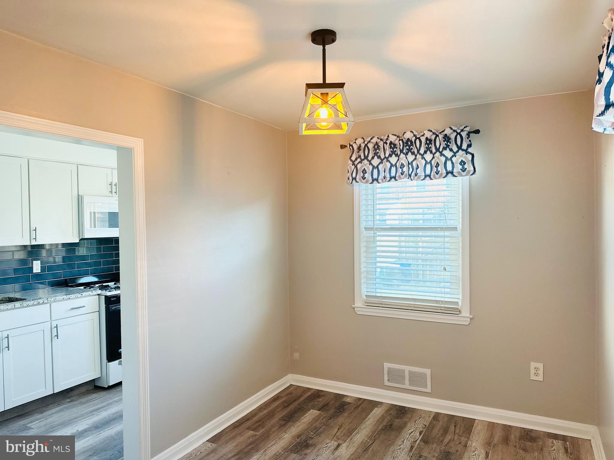 DUNDALK - Residential Lease