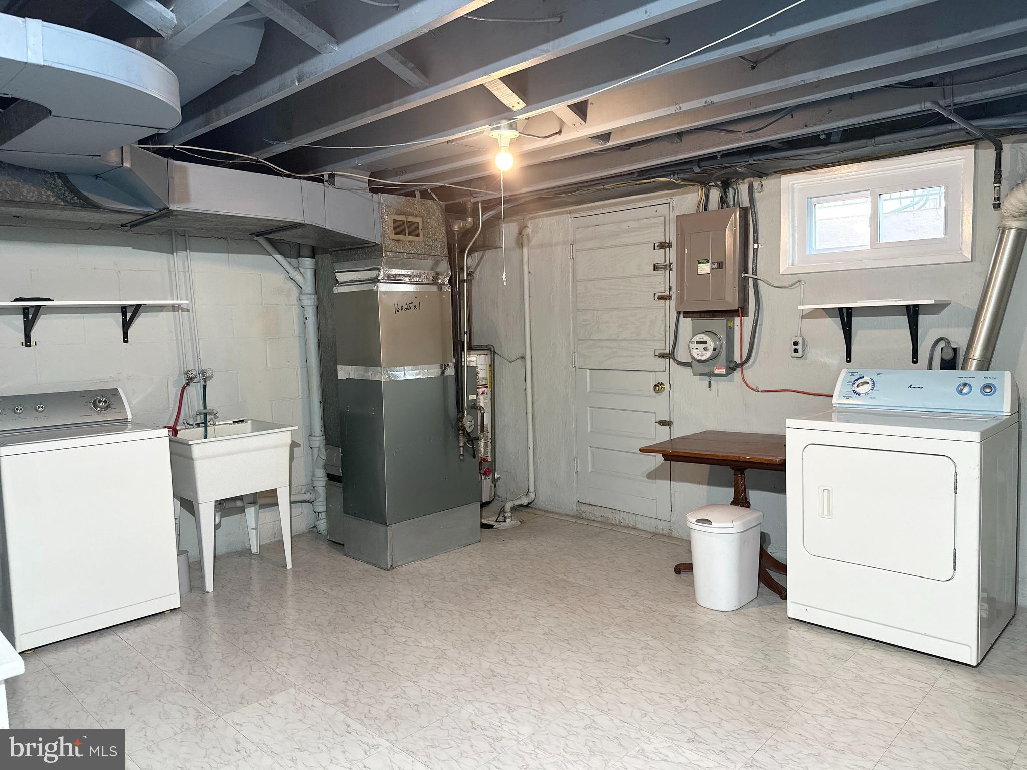 DUNDALK - Residential Lease