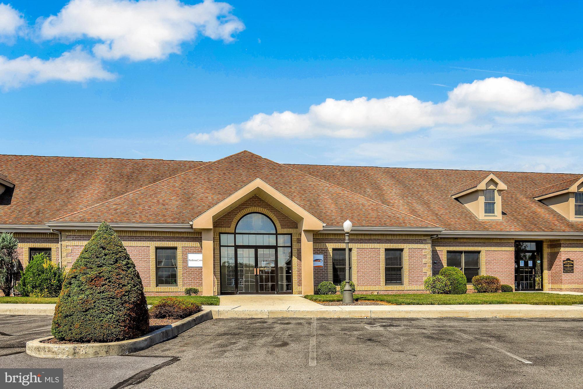 417 PHOENIX DR OFFICES