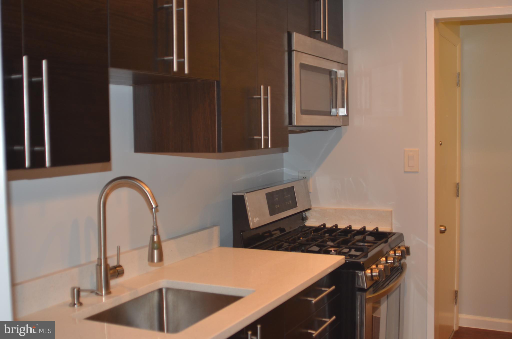 HOLLY HILL CONDOMINIUMS - Residential