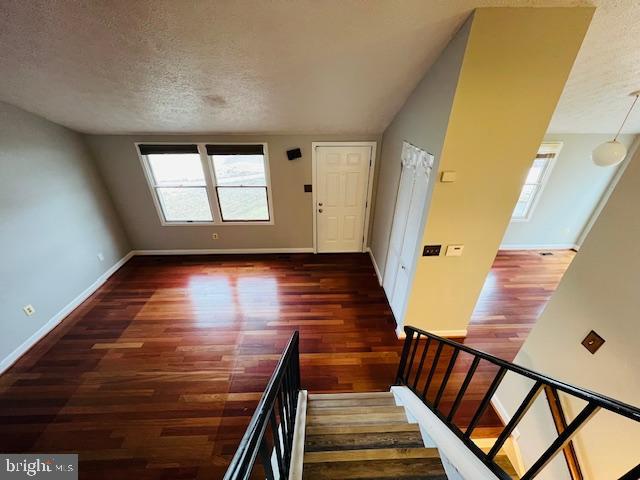 HILLCREST ORCHARDS - Residential Lease