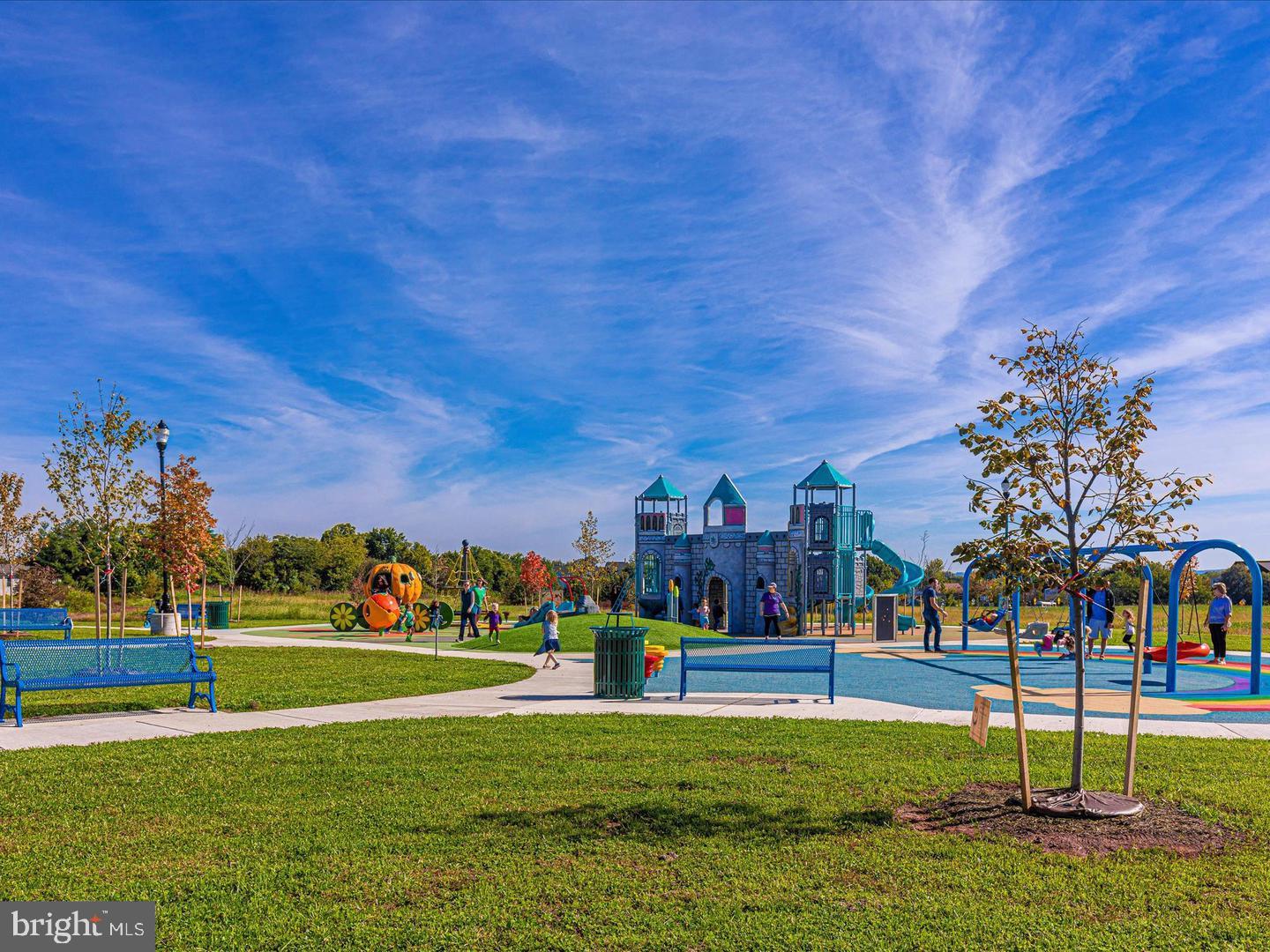 HILLCREST ORCHARDS - Residential Lease