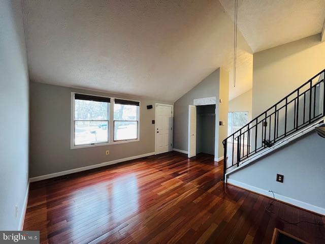 HILLCREST ORCHARDS - Residential Lease