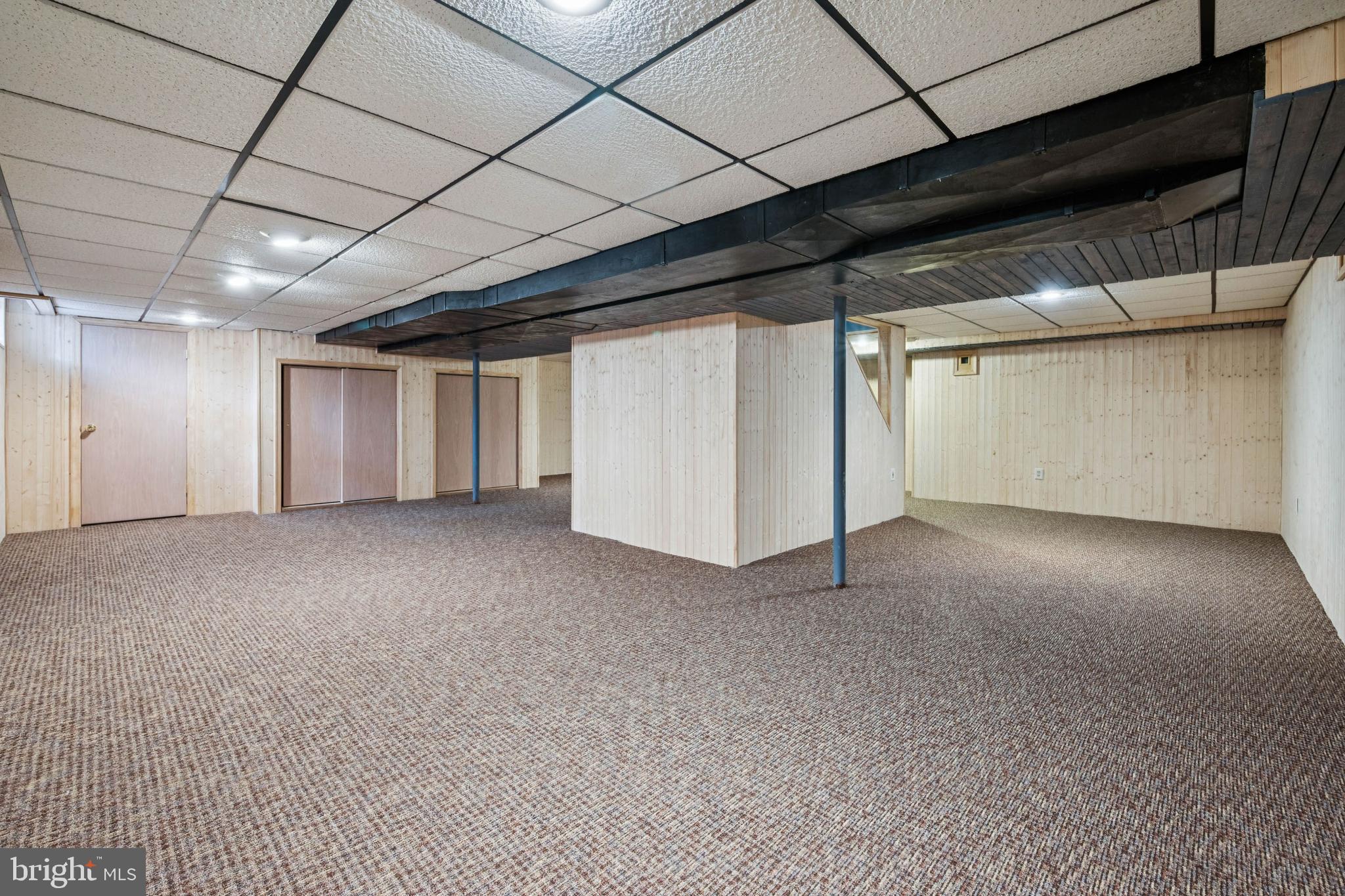 EAGLES MERE - Residential