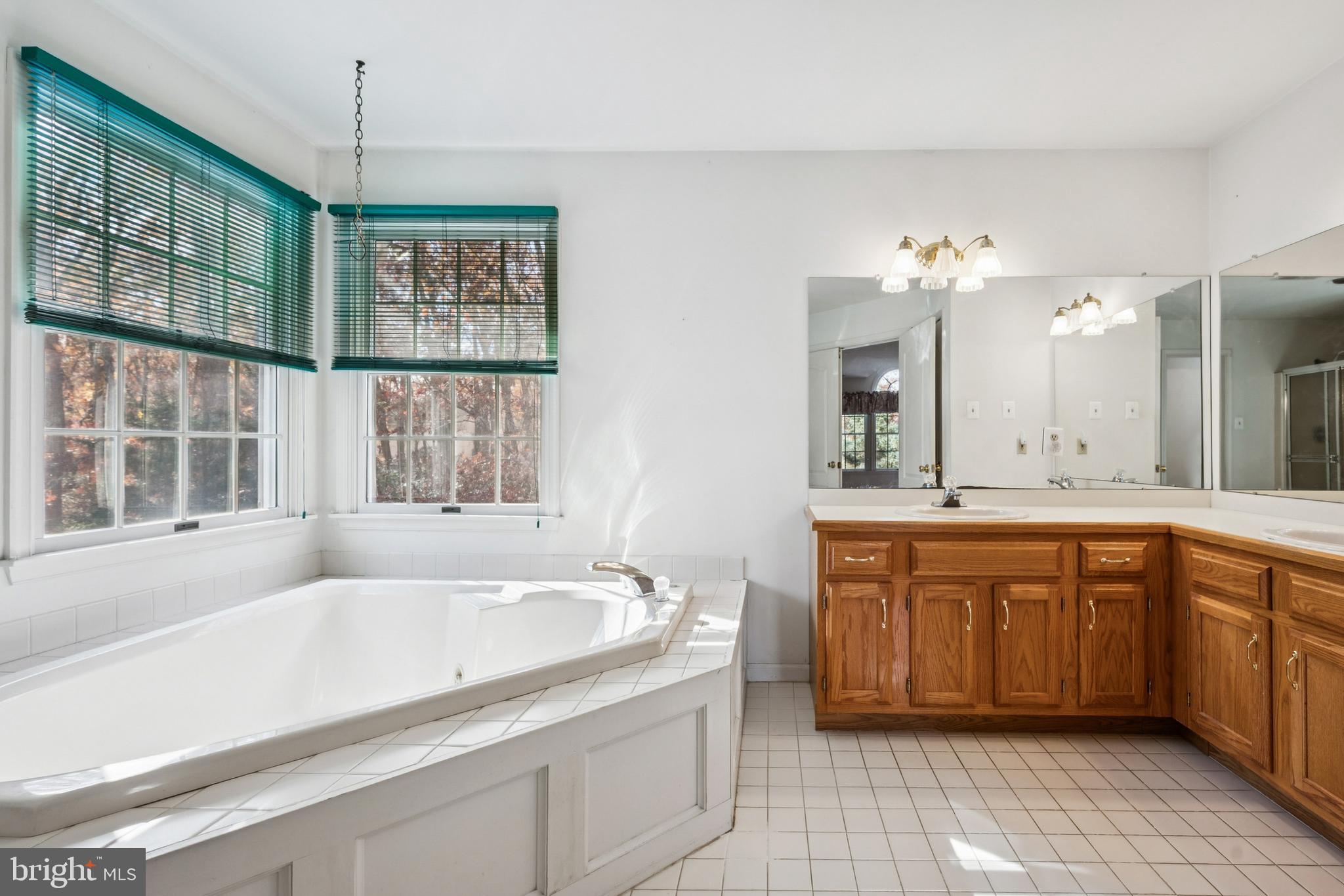 EAGLES MERE - Residential