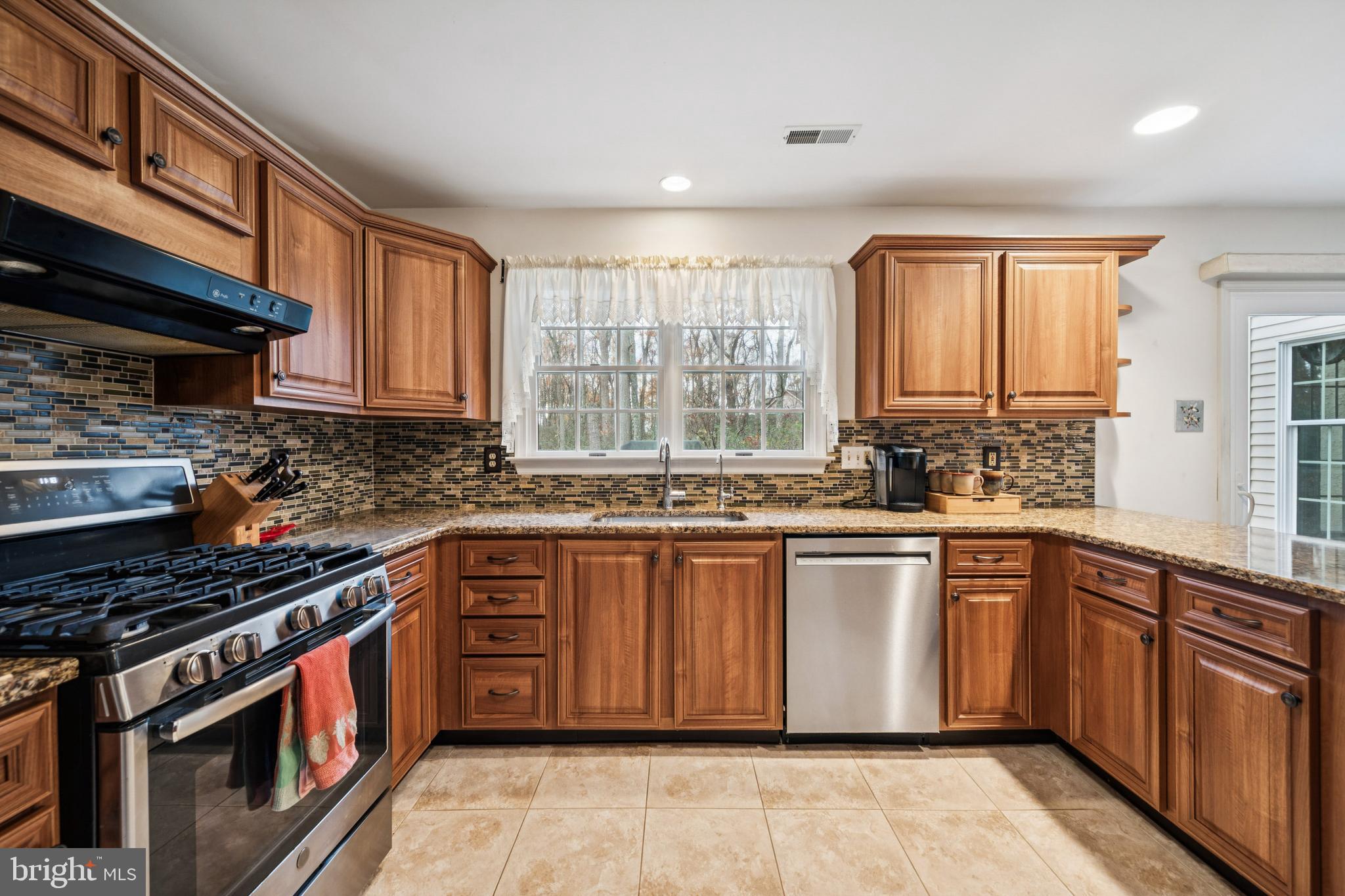 EAGLES MERE - Residential