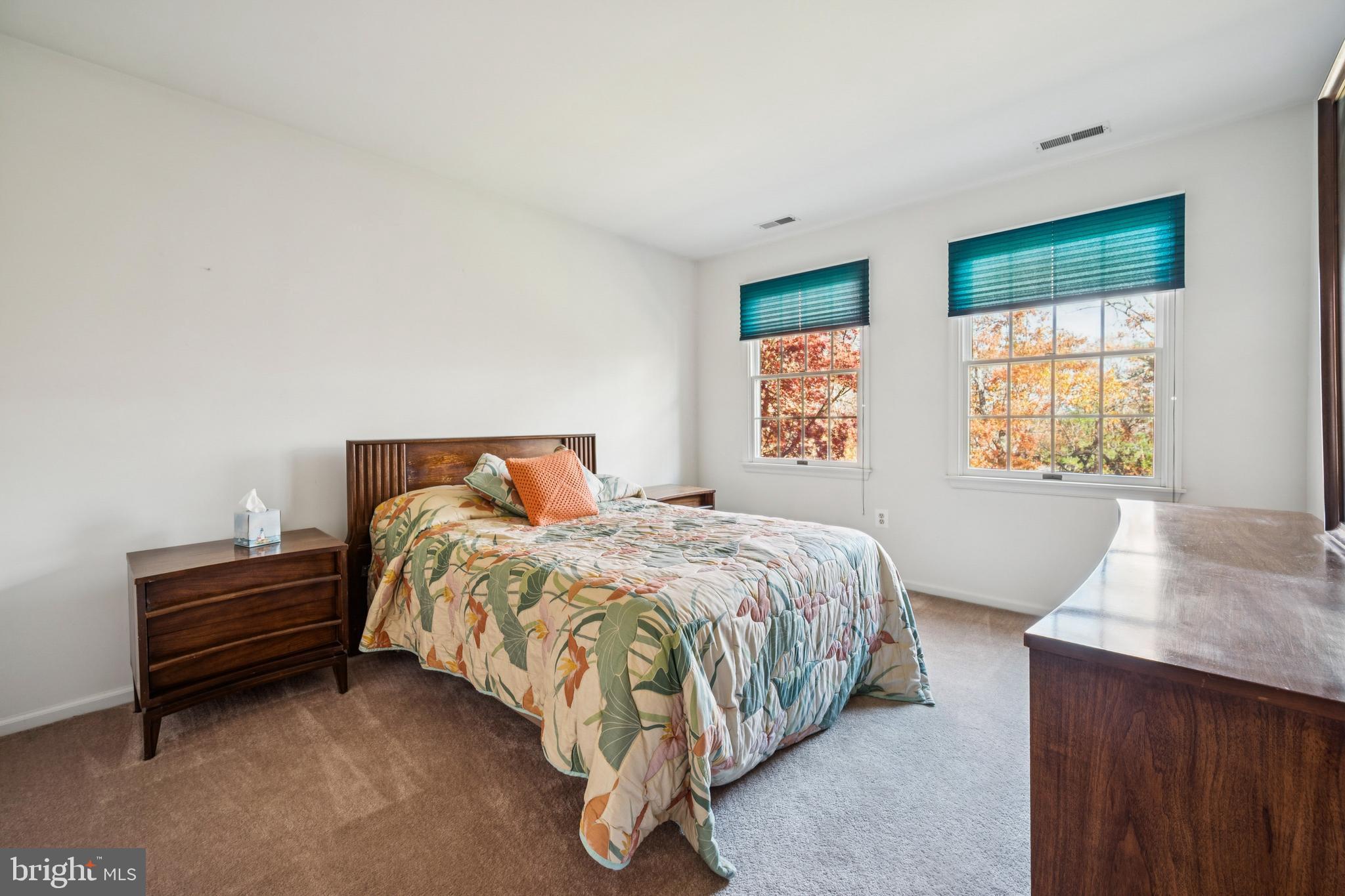 EAGLES MERE - Residential