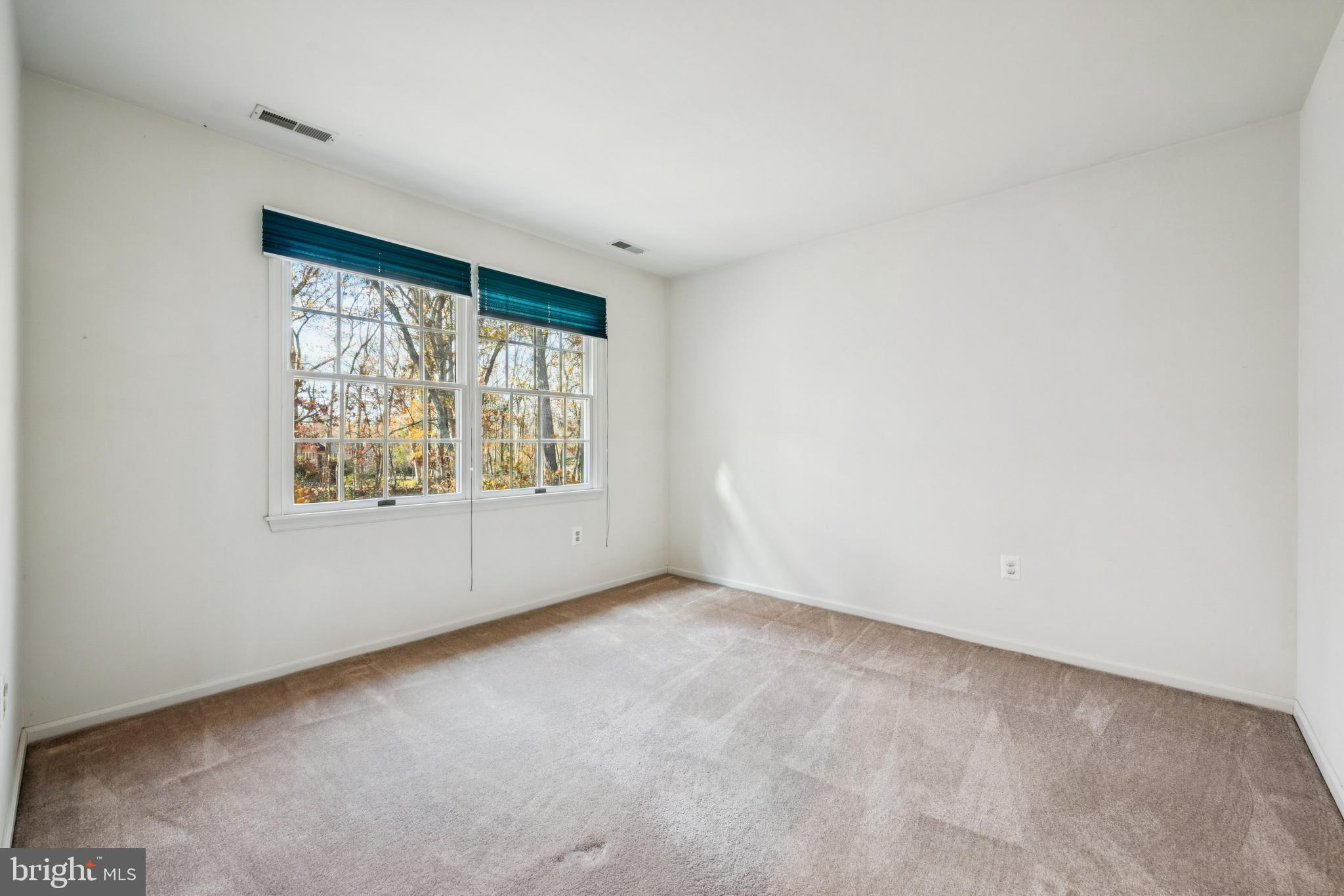 EAGLES MERE - Residential