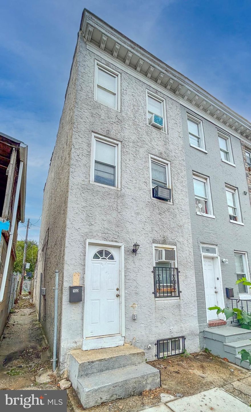 List price is Opening Bid At The Online Only Auction Sale - Auction  ends Monday, February 26, 2024 at 12:30 PM.  3-Story End of Group Townhome in the "Carrollton Ridge" Neighborhood of Baltimore City improved by 4 bedrooms and 1.5 bathrooms. The main level of the home includes an eat in kitchen, small storage space, laundry closet, 1 bedroom and a half bath. The first upper level includes 1 bedroom and 1 full bathroom. The third level includes 2 bedrooms. The lower level is partially finished with utilities. Furnace is in working in order. The home was previously used as a boarding house. The furniture inside will not be removed.