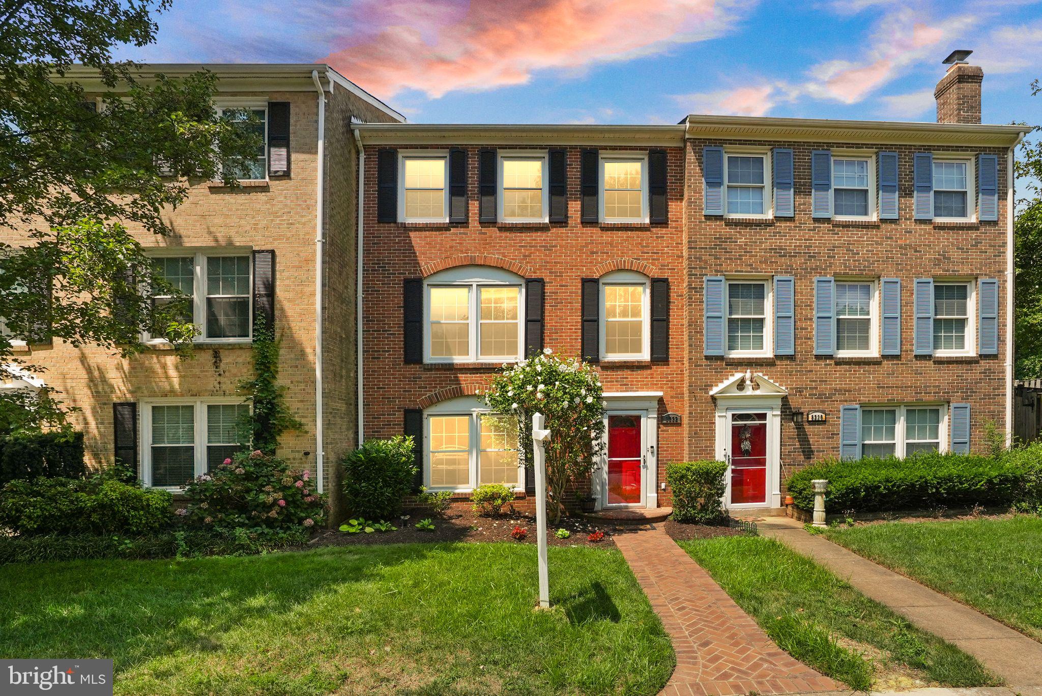 8222 DOCTOR CRAIK COURT