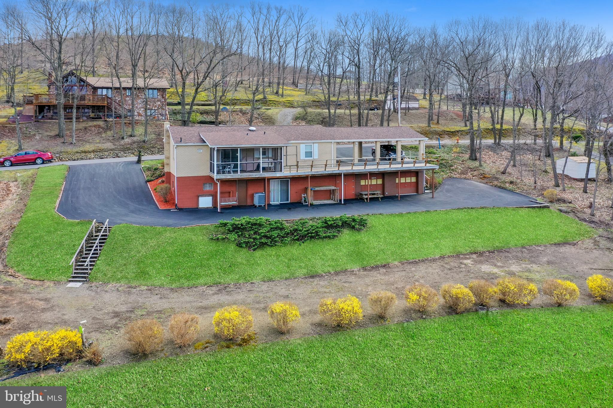 VALLEY VIEW - Residential