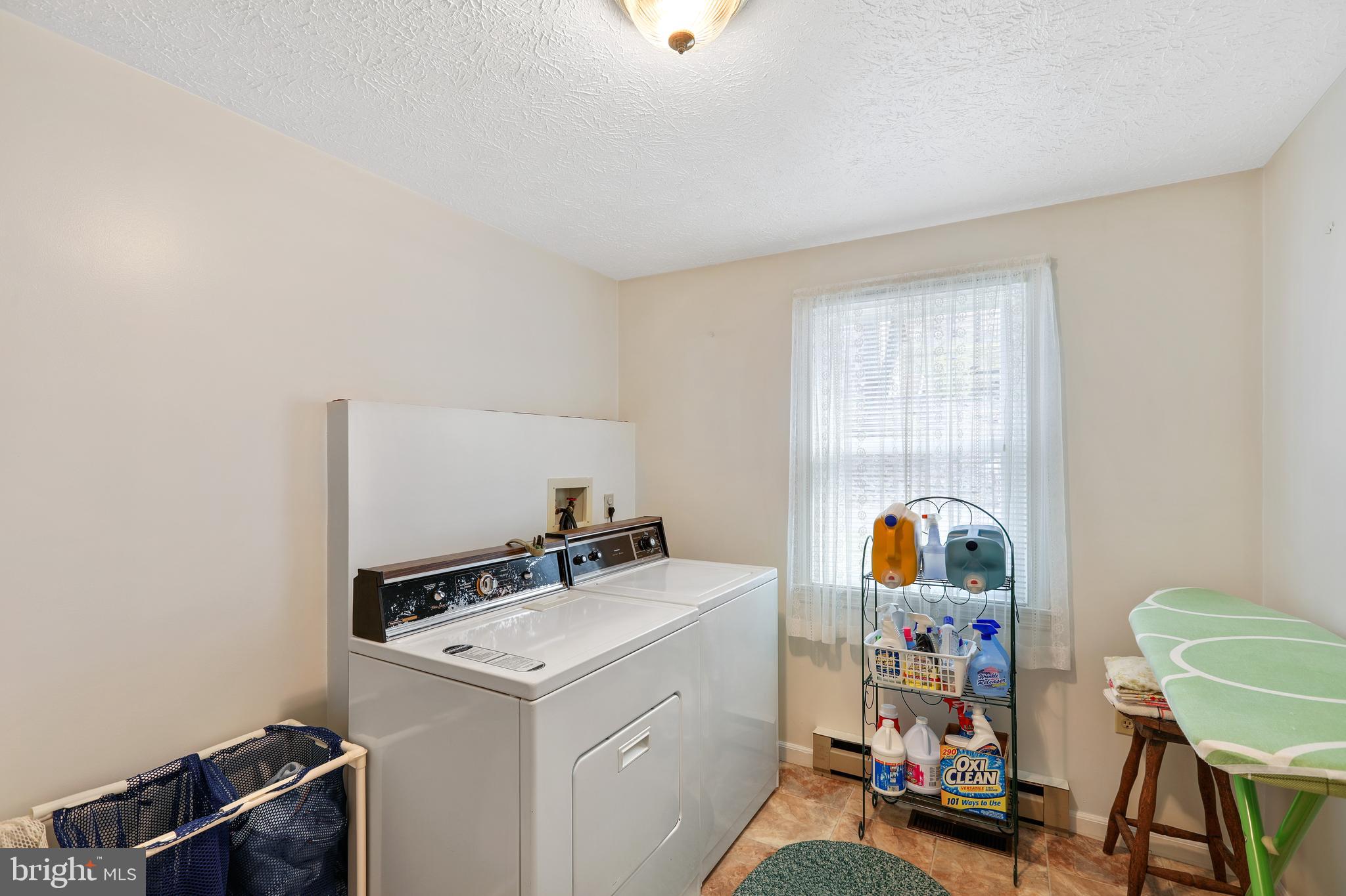 VALLEY VIEW - Residential