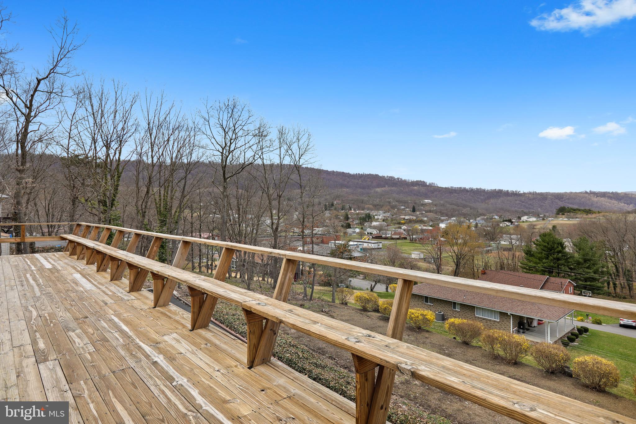 VALLEY VIEW - Residential