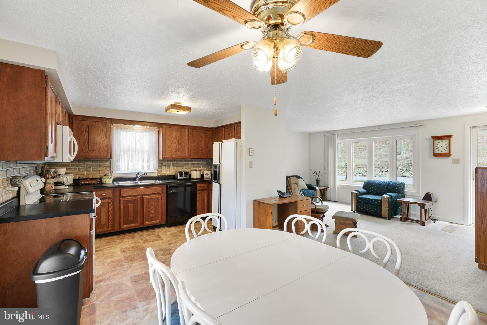 VALLEY VIEW - Residential