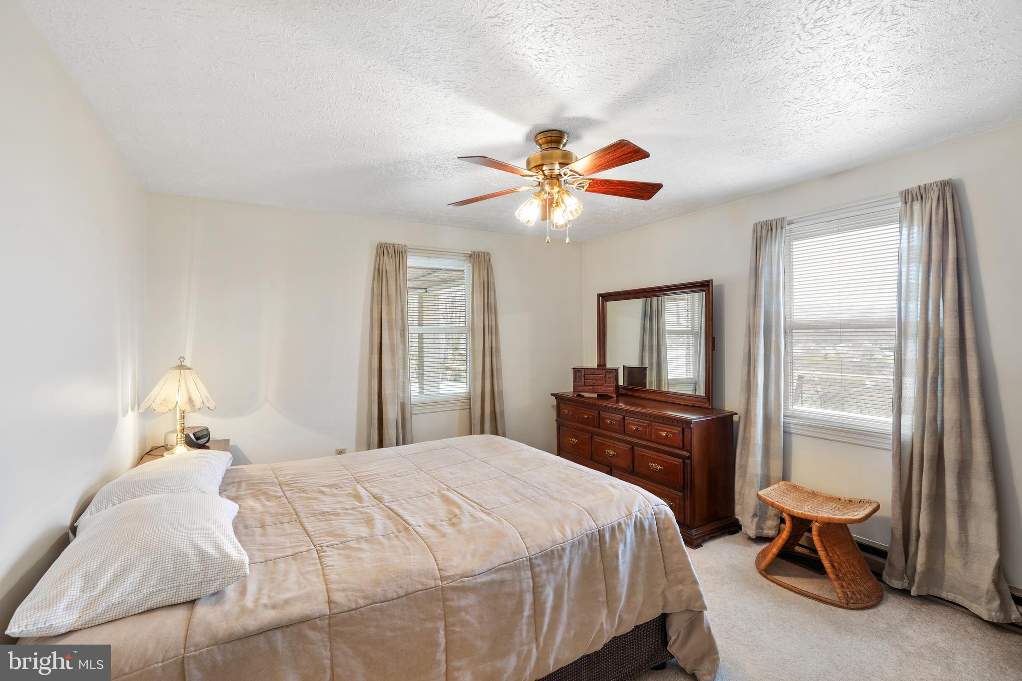 VALLEY VIEW - Residential