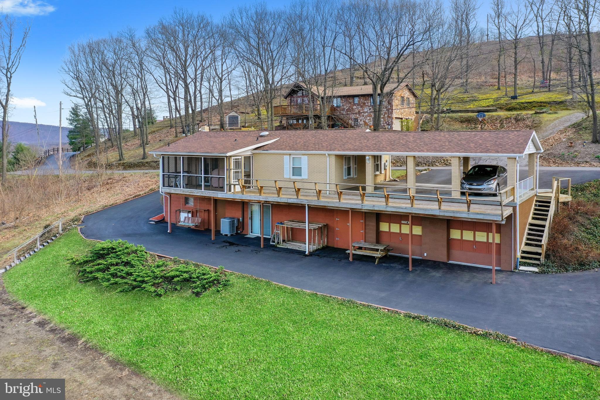 VALLEY VIEW - Residential